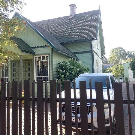 House, Garden & Sauna. Free Parking. Train Stop-200 M. Sea-1 Km. Jūrkalne Exterior foto