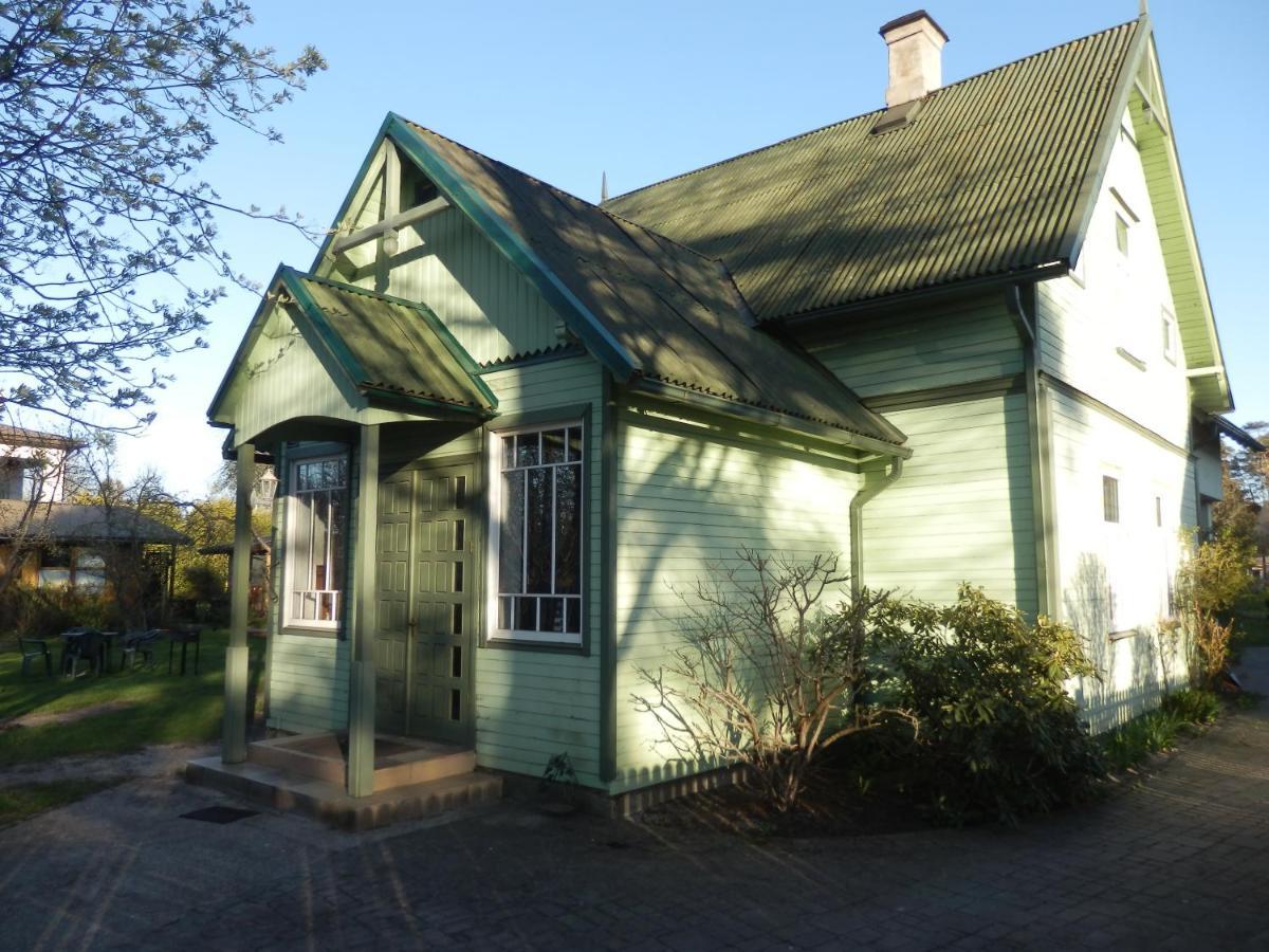 House, Garden & Sauna. Free Parking. Train Stop-200 M. Sea-1 Km. Jūrkalne Exterior foto