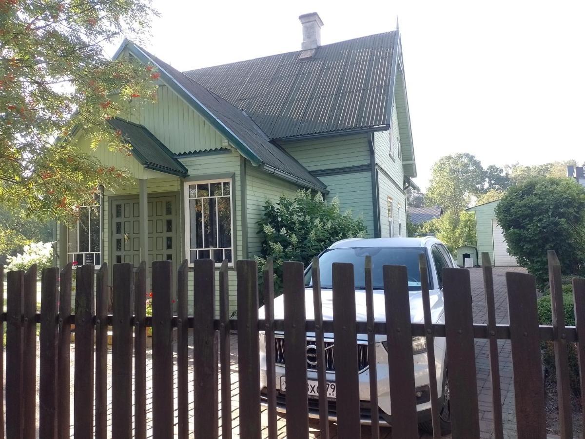 House, Garden & Sauna. Free Parking. Train Stop-200 M. Sea-1 Km. Jūrkalne Exterior foto